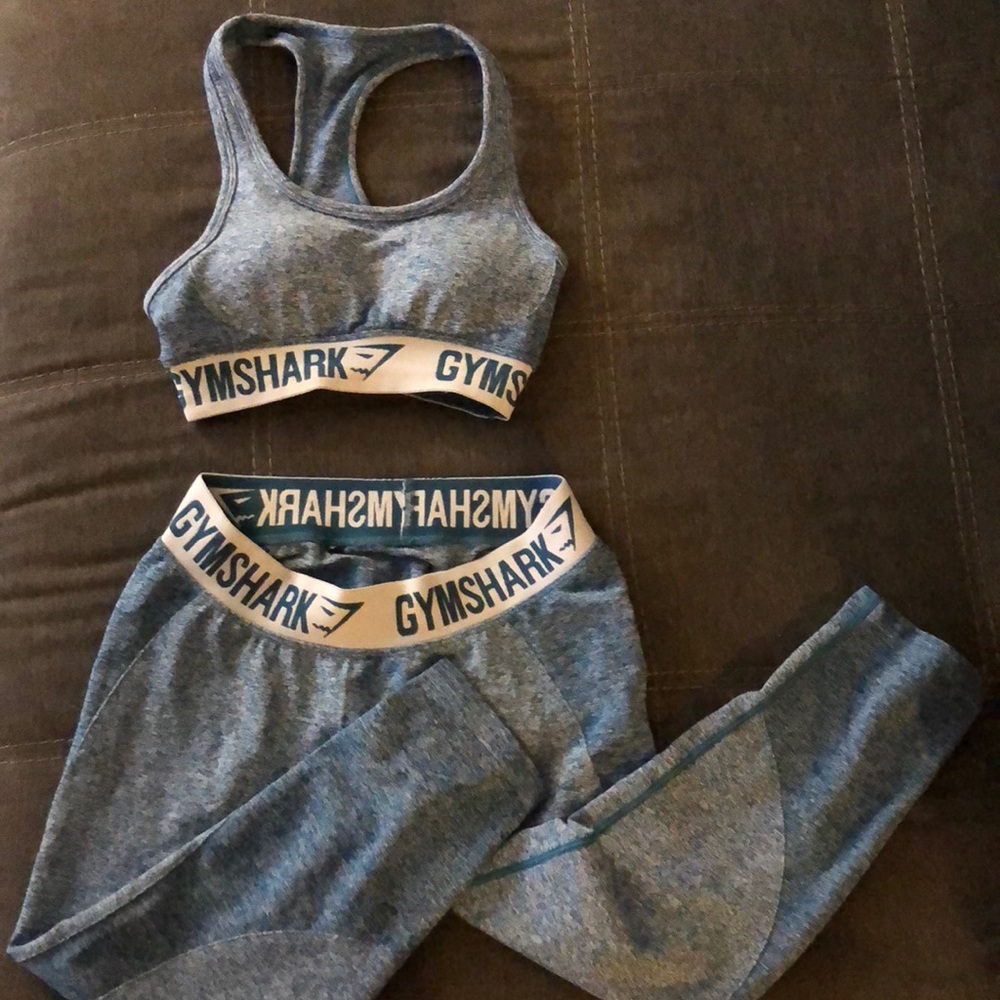 Gymshark sports bra and cropped leggings
